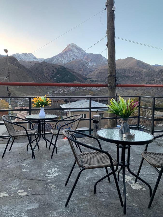 Mate'S Home Kazbegi Exteriör bild